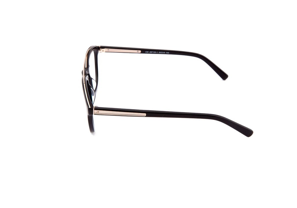 Front view JB HAMBURG (JBF100 - 1)