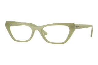 Front view Vogue Eyewear VO5670 (3254)