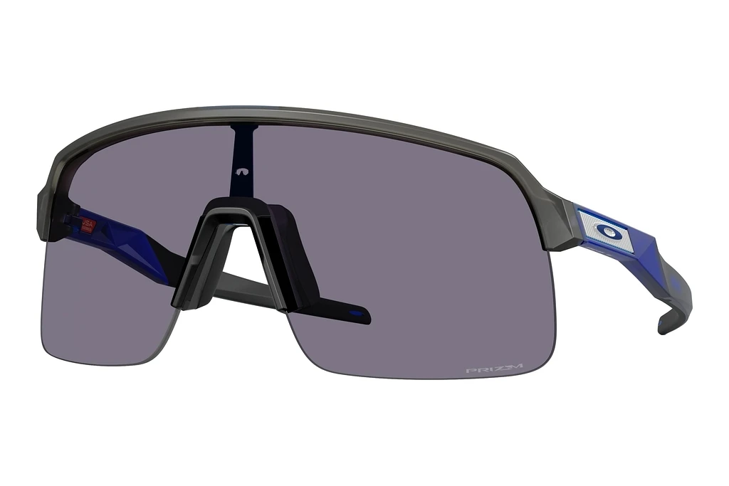 Oakley   OO9463 946369 Prizm GreyMatte Grey Smoke