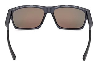 Rear view Adidas SP0101 (02L)