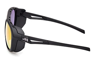 Side view Adidas SP0110 (02Z)