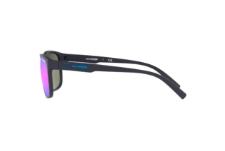Side view Arnette URCA (AN4257 - 261925)