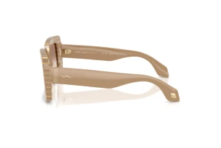 Side view Giorgio Armani AR8241U (631094)