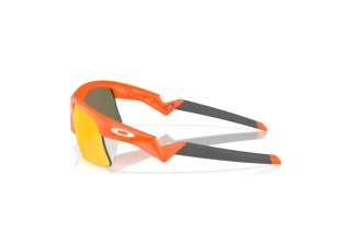 Side view Oakley CAPACITOR (OJ9013 - 901307)