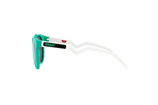 Side view Oakley HSTN (OO9464 - 946406)