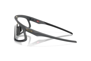 Side view Oakley RSLV (OO9484D - 948406)