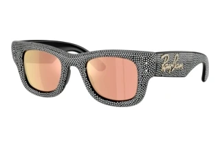 Front view Ray-Ban WAYFARER PUFFER (RB4940BP - 68657J)