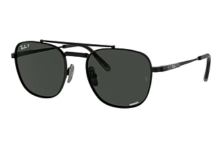 Front view Ray-Ban FRANK II TITANIUM (RB8258 - 3141K8)